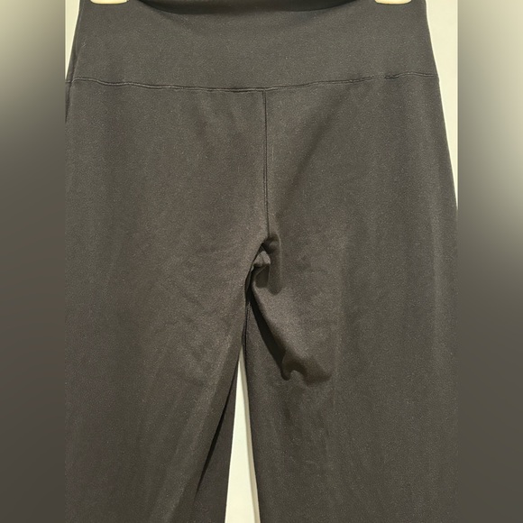 New black flare leggings - Picture 4 of 5